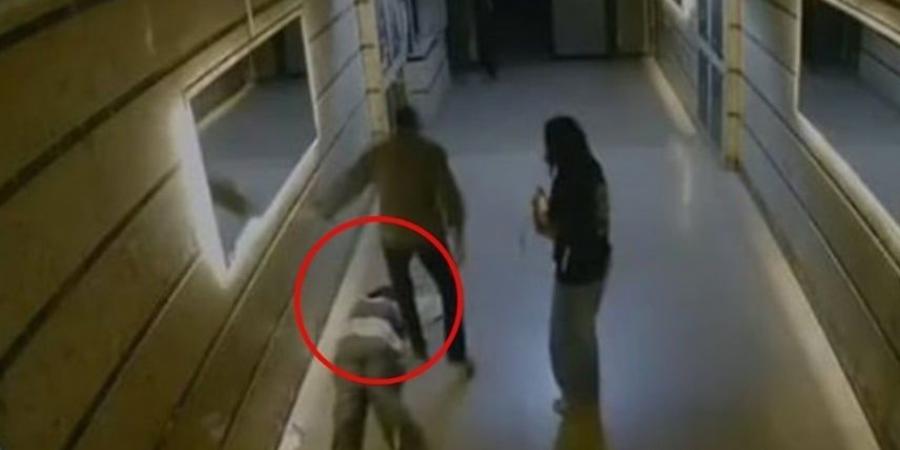 فيديو يوثق اعتداء أب على ابنته يثير غضباً في مصر.. والسلطات تتدخل - المصدر 7