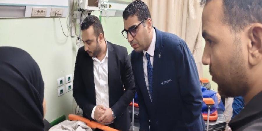 نائب محافظ الأقصر يزورضحايا حادث طريق إسنا الصحراوي الغربي - المصدر 7