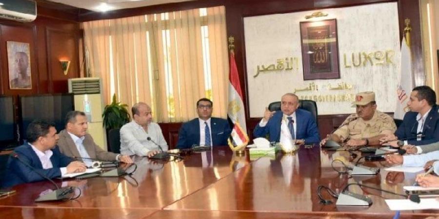 محافظ الأقصر يطلق الاستعدادات للاحتفال بالعيد القومي الـ 16 تحت شعار"أسبوع الخير" - المصدر 7