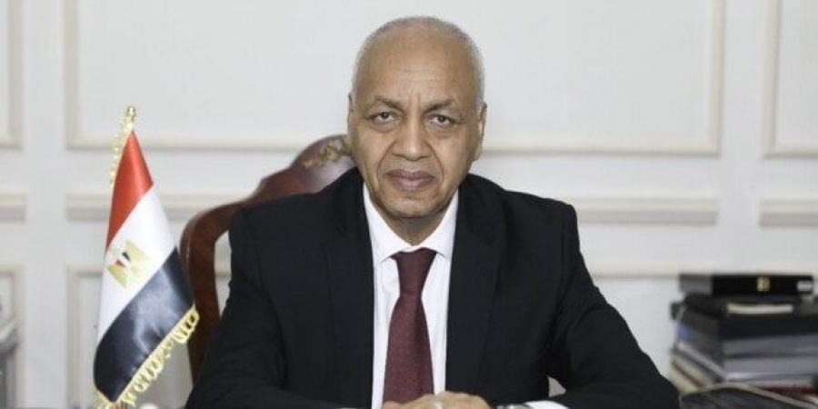 مصطفى بكري: «التكنولوجيا بدأت تُشكل حياتنا.. والسوشيال ميديا صنعت بطولات مؤقتة» - المصدر 7