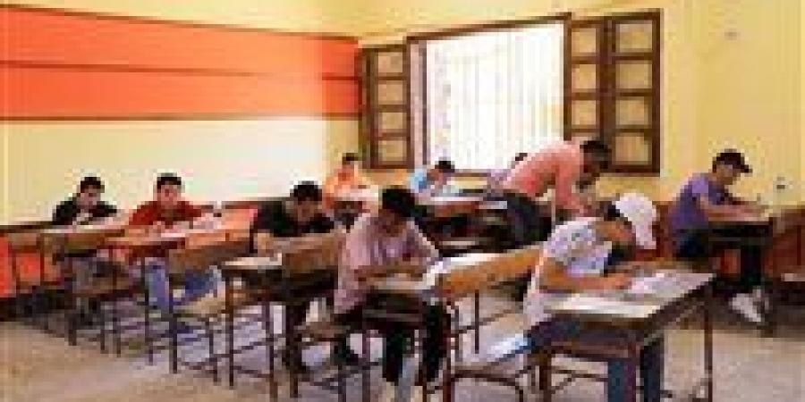 رسميًا.. موعد امتحانات الترم الأول وإجازة نصف العام 2025–2026 للمدارس والجامعات والأزهر - المصدر 7