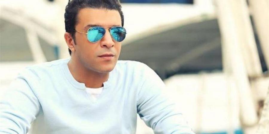 مصطفى كامل يكشف تطورات حالة أحمد سعد بعد الحادثة: إصابات في الظهر والفقرات - المصدر 7