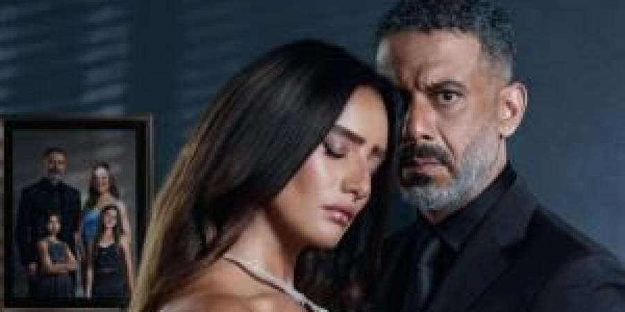 "ورد وشوكولاتة" تتصدر الترند .. صدامات نارية بين زينة وفراج - المصدر 7