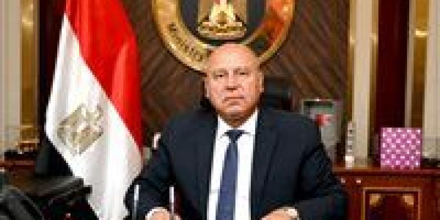 وزير النقل يعلن مضاعفة قدرات الموانئ المصرية: 100 كم أرصفة و3 موانئ جديدة - المصدر 7