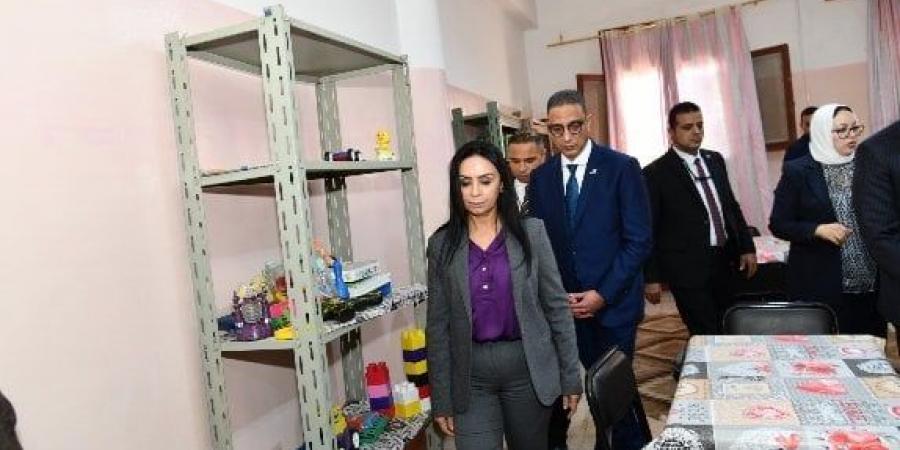 وزيرة التضامن الاجتماعي توجه بدراسة حالة الأطفال بمؤسسة الرعاية الاجتماعية للأيتام بالحادقة بالفيوم - المصدر 7
