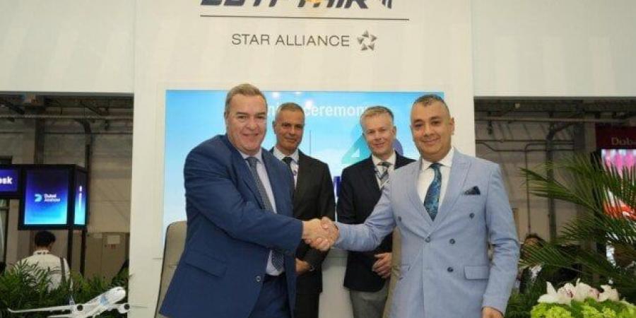 في أول أيام معرض دبي 2025.. مصر للطيران توقع بروتوكول تعاون مع شركة MedAire - المصدر 7