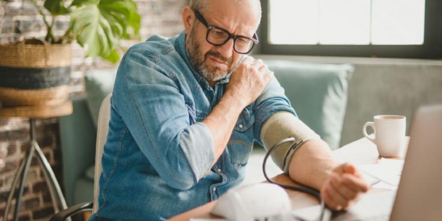 علاقة مفاجئة بين الألم المزمن وارتفاع ضغط الدم - المصدر 7