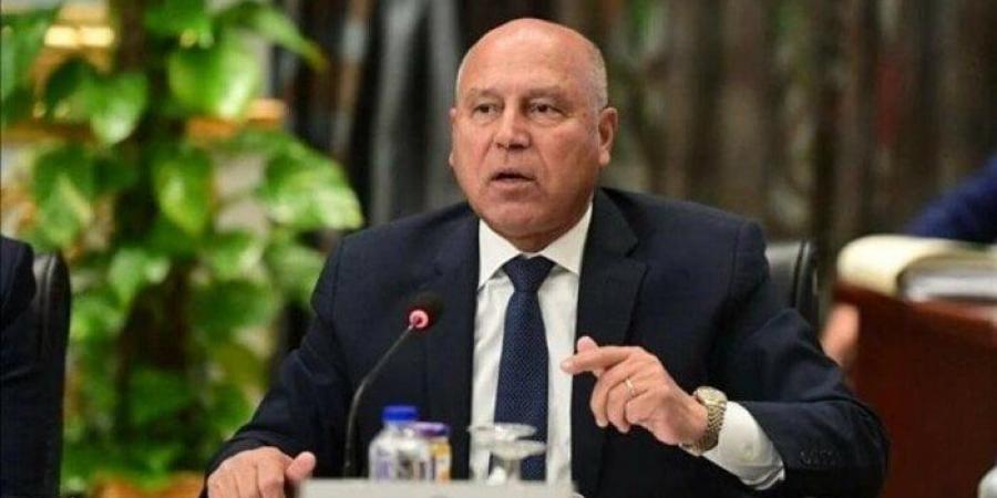 وزير الصناعة والنقل: طريق «مصر - تشاد» محور استراتيجي لتعزيز التواصل بين شمال ووسط إفريقيا - المصدر 7