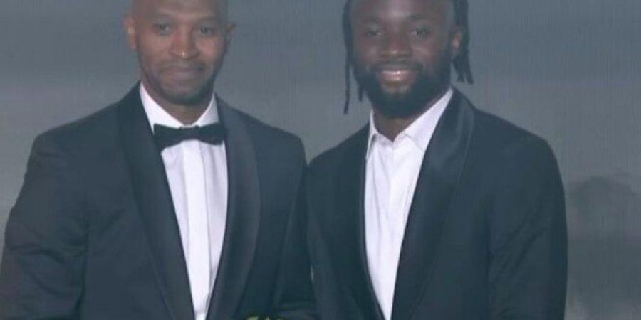 جوائز الكاف 2025.. شيكابالا يعلن تتويج «فيستون مايلي» بجائزة أفضل لاعب داخل قارة إفريقيا - المصدر 7