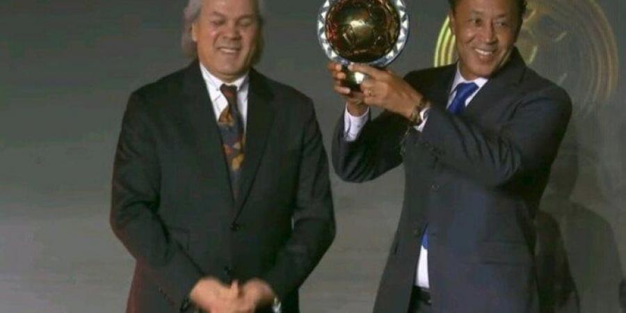 جوائز الكاف 2025.. مدرب كاب فيردي يحصد جائزة الأفضل في إفريقيا - المصدر 7