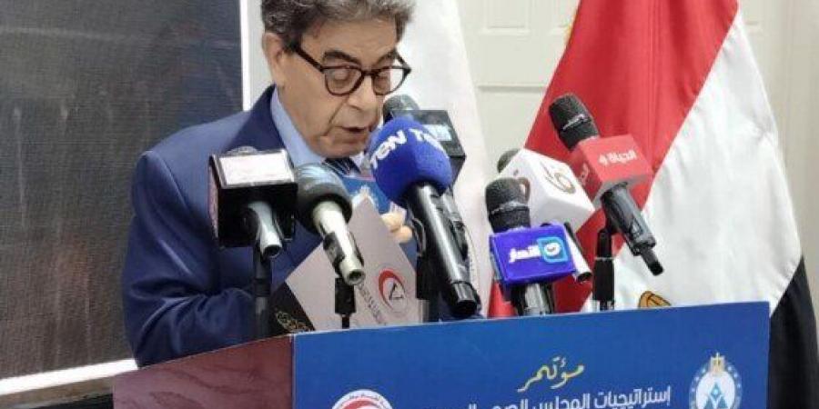 نقيب البيطريين: مهنتنا خط الدفاع الأول ضد الأمراض المشتركة - المصدر 7